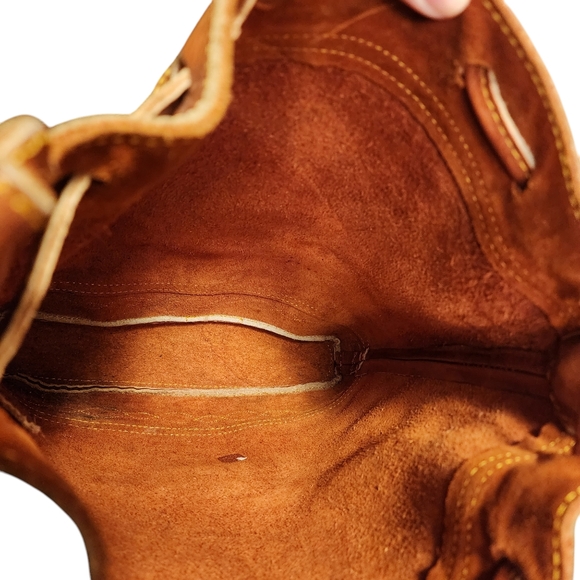 ☆SALE☆  Frye Brown Crossbody Bag with Leather Material and Adjustable Strap - Picture 7 of 9